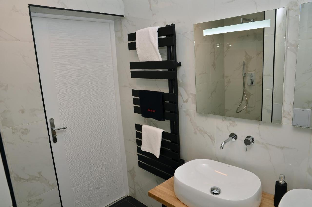 Bence Castle House Appartement Eger Buitenkant foto